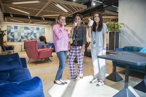 Amazon Goes Gold, uffici direzionali Amazon di Milano Porta Nuova