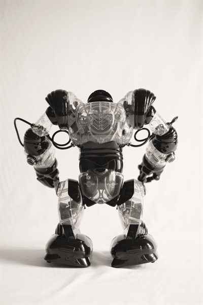 Robosapien Trasparente (Foto di Valentino Candiani)