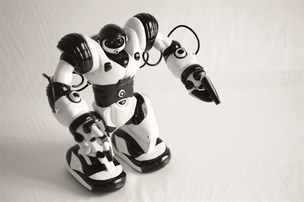 Robosapien (Foto di Valentino Candiani)