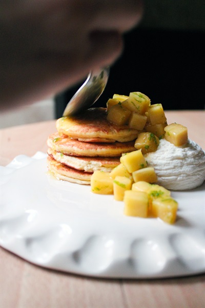 Pancakes al mango essiccato Happy Belly con Crema al Mascarpone 