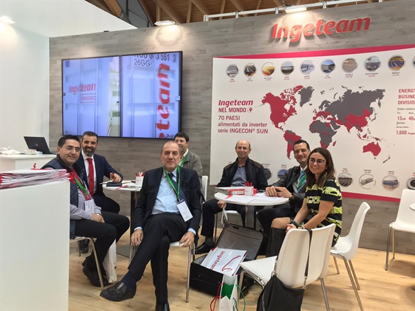 La delegazione libanese incontra Ingeteam.jpg