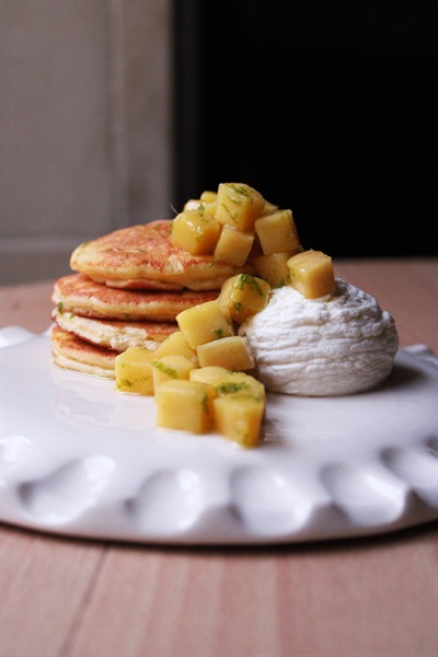 Pancakes al mango essiccato Happy Belly con Crema al Mascarpone 