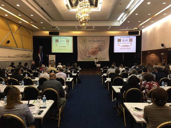 BioBusinessCuba - Conference.jpg