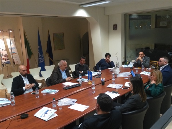 Tavola rotonda con ASS.I.Wa.Ma.jpg