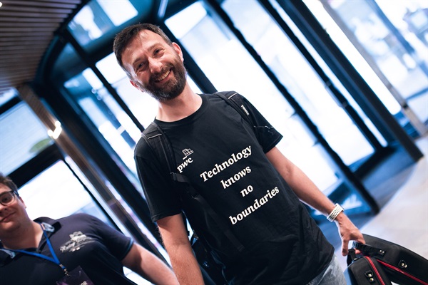 EUROPEAN IMMERSIVE COMPUTING SUMMIT