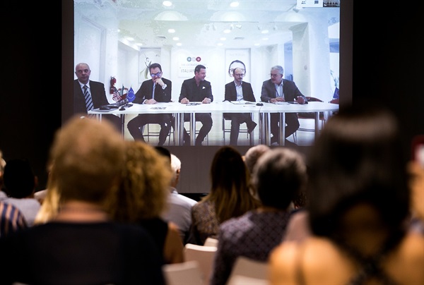 Il collegamento con New York