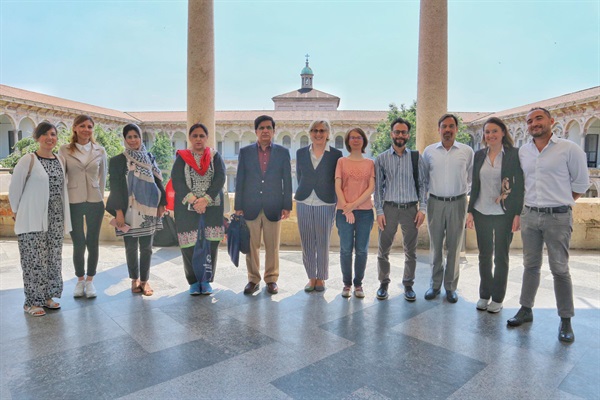 Study Tour - delegazione Pakistana.jpg