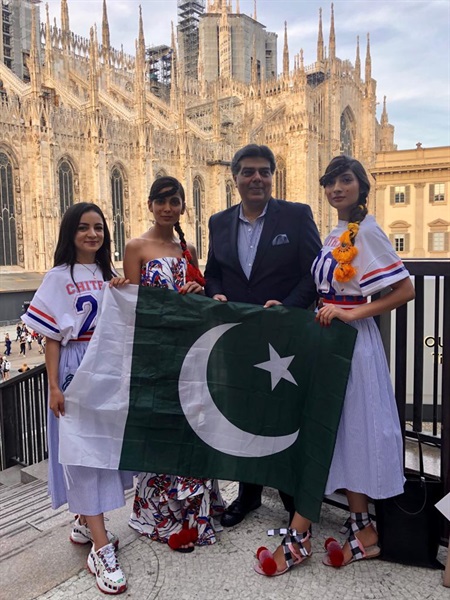 Secretary Commerce of Pakistan with Karishma Ali (Pakistani Fottball player) .JPG