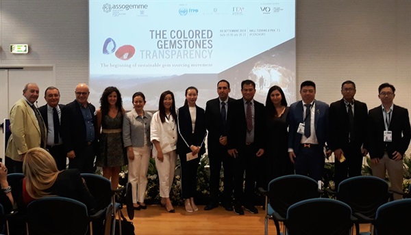 Seminario Assogemme - Vicenza Oro.jpg