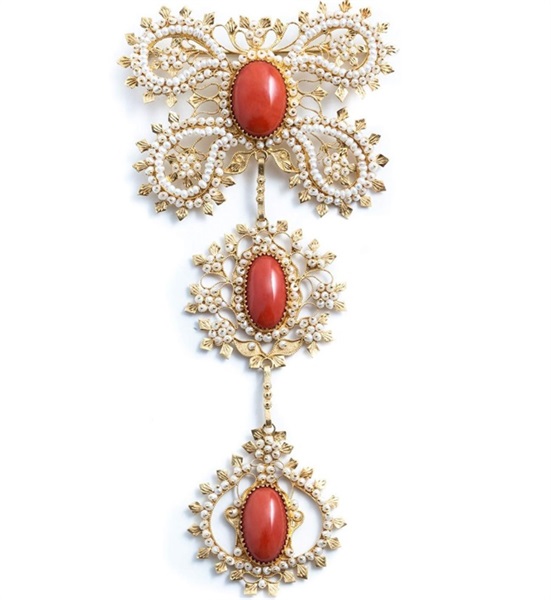 Pendente tradizionale su Lasu