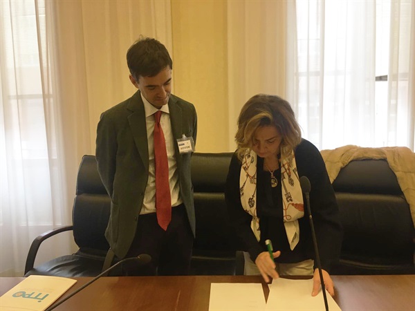 Firma della Joint Declaration tra UNIDO ITPO Italy e l'Università di Udine