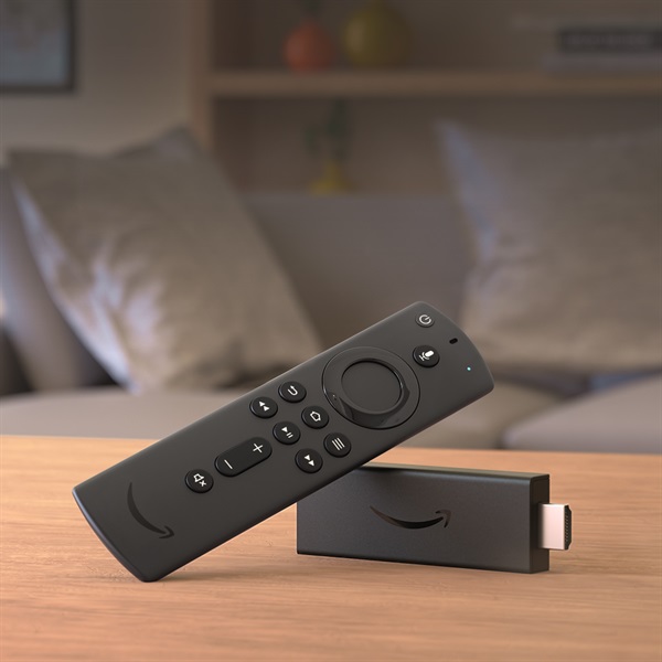 Fire TV Stick 4K Ultra HD con telecomando vocale Alexa di ultima generazione