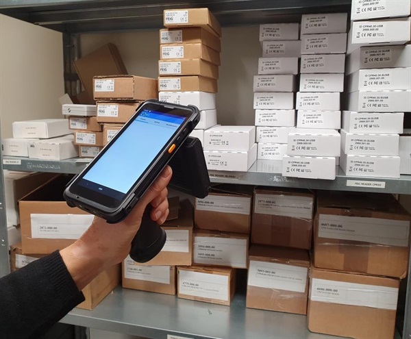 Mobile computer C66  per inventario - RFID Global