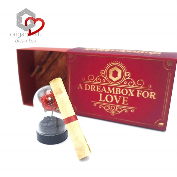 Scatola di fiammiferi contente rosellina in campana di vetro con Swarovski, di Origami Lab