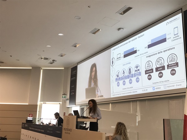 Un momento dello speech introduttivo di Valentina Pontiggia