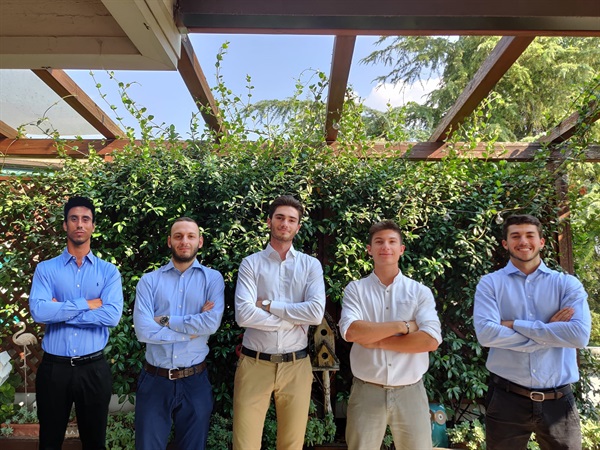 Team Lions051,  uno dei cinque finalisti della prima edizione di Amazon Campus Challenge.jpeg