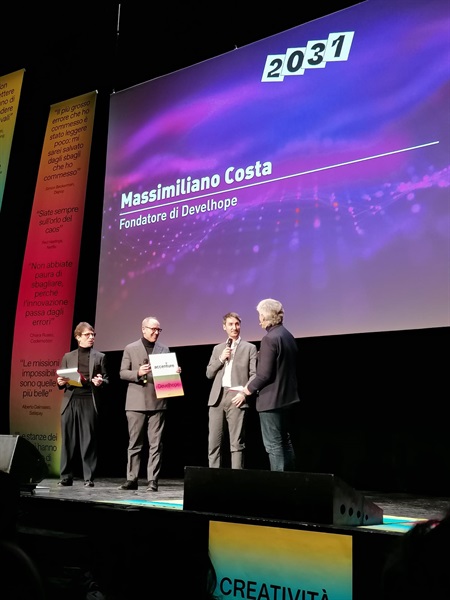 Italian Tech Awards - Premiazione Massimiliano Costa, CEO & Founder di Develhope