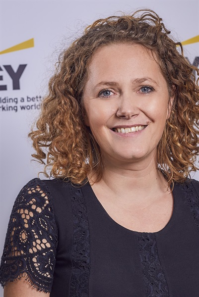 Silvia Zanella giornalista e manager, autrice del libro “Il futuro del lavoro è femmina” edito da Bompiani