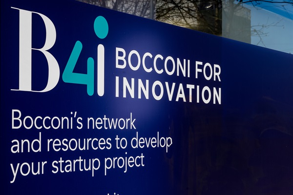 La quarta Bocconi for Innovation Startup Call per la prima volta, quest’anno, è aperta a tutti: dal 10 maggio al 4 luglio 2021 aspiranti imprenditori e imprenditrici potranno candidarsi ai programmi di pre-accelerazione e accelerazione di B4i - Bocconi for innovation. Credits Fotografo Paolo Tonato