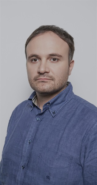 Paolo Di Paolo, posato