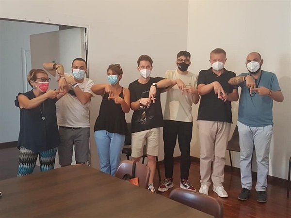 i premiati assieme a Filomena Palumbo Fondazione Ampioraggio, Rosalia Di Mucci, Giovanni Dello Iacovo e Pierluigi Del Carmine .jpg