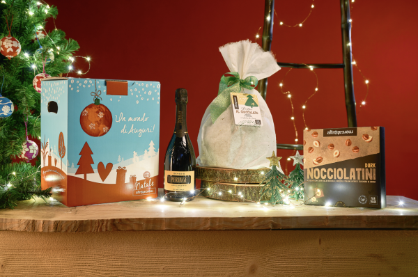 Prodotti regalistica aziendale Natale Altromercato