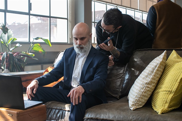 Alcuni momenti delle riprese per la nuova campagna di 24ORE Business School