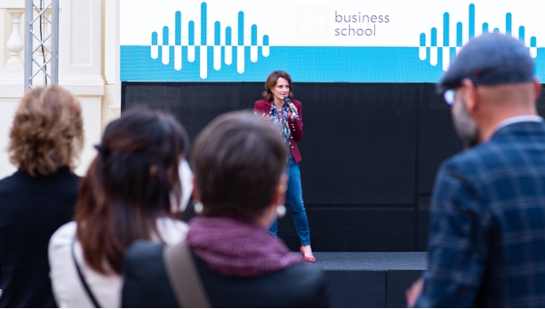 Sul palco della 24ORE Business School di Roma Elena Bonetti, Ministra per le pari opportunità e la famiglia