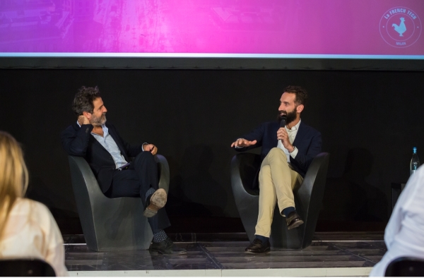 Alex Bellini (esploratore e divulgatore ambientale) intervistato dal moderatore Massimo Temporelli (Presidente & Co-Founder, The FabLab)