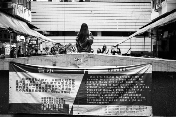 © Nicola Tanzini, I Wanna Be An Influencer #16 Hong Kong, 2019