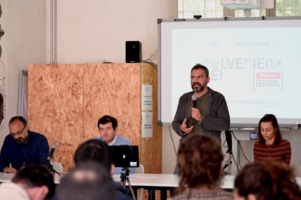 Momenti della conferenza stampa