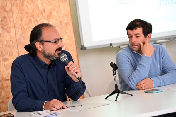 Momenti della conferenza stampa