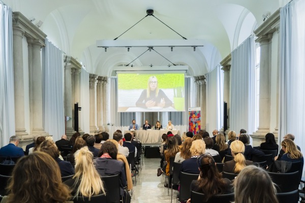 Intervento di Simona Tironi, Assessora all'Istruzione, Formazione e Lavoro