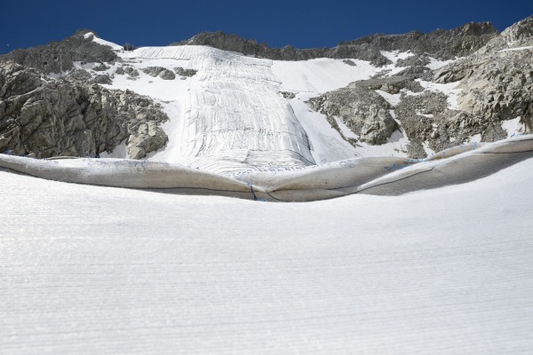 Anne de Carbuccia, BlueThread, 2020 Fine Art Photography Hahnemühle photoRag archival pigment paper 100 x 150 cm Courtesy Brun Fine Art, Milano