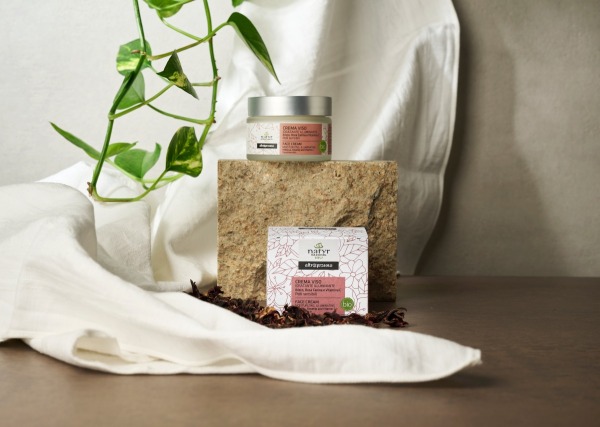 Crema viso idratante con vitamina C bio - Linea Ibisco Natyr