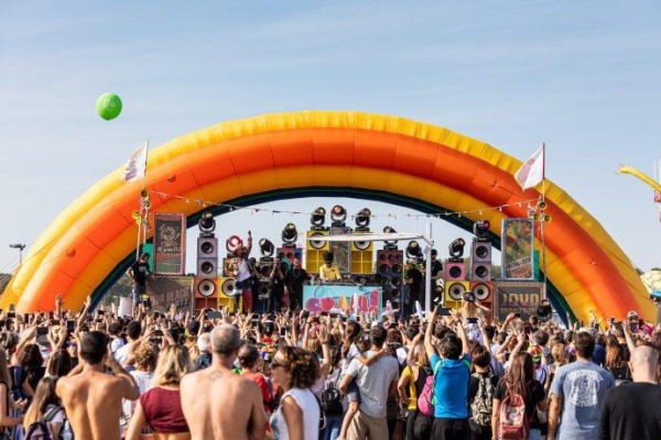 SBAM! From Jova Beach Party