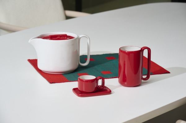 Tazzina caffè MODERN rosso c/piattino ceramica
