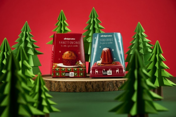 PANETTONCINO CON UVETTA E GOCCE DI CIOCCOLATO
e PANDORINO CON GOCCE DI CIOCCOLATO 
