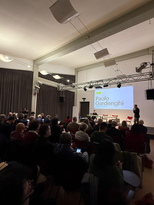 Momento dell'evento presso la Mediateca di San Lazzaro di Savena (BO)