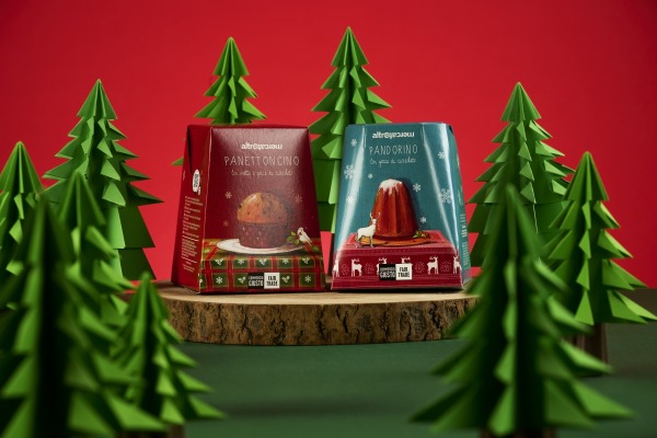 PANETTONCINO CON UVETTA E GOCCE DI CIOCCOLATO
e PANDORINO CON GOCCE DI CIOCCOLATO 
