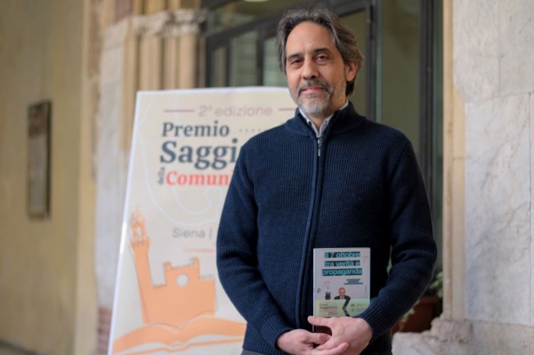Roberto Iannuzzi vincitore Premio Saggistica della Comunicazione 2025 | foto di Giulia Scalessi 