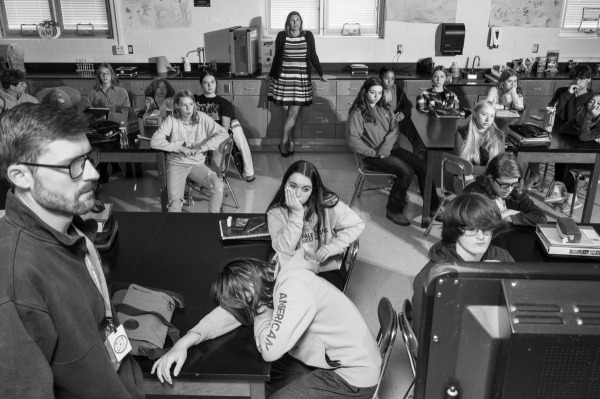 Phil Gurley (left) of the EPA gives a presentation on the remediation process to a biology class at East Palestine High School. East Palestine, Ohio, United States, 12 October 2023