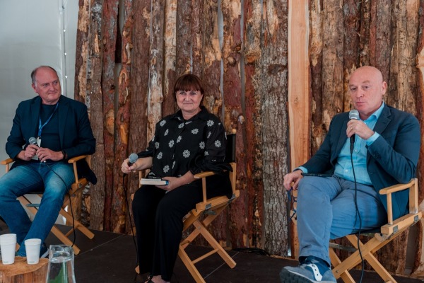 Marisandra Lizzi modera il panel 