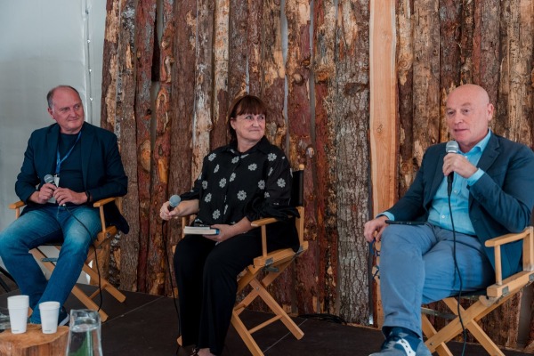 Marisandra Lizzi modera il panel 