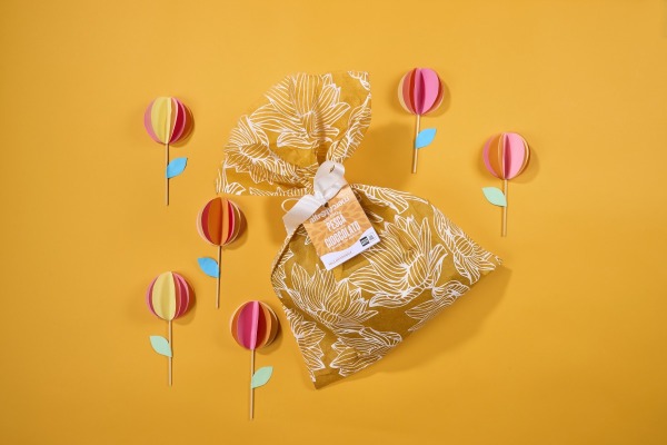 COLOMBA PESCA E CIOCCOLATO 