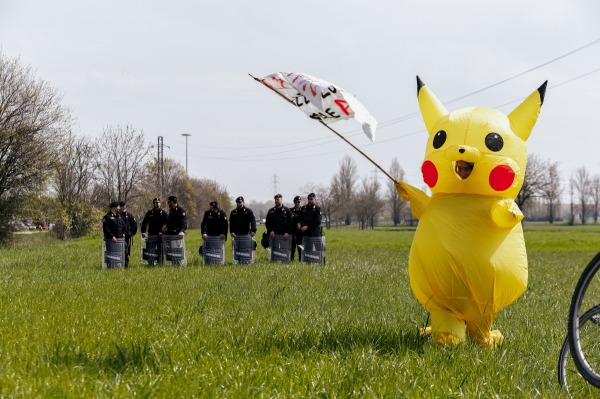 Azione Extinction Rebellion a Parma | EOS | 28 - 30 marzo 2026