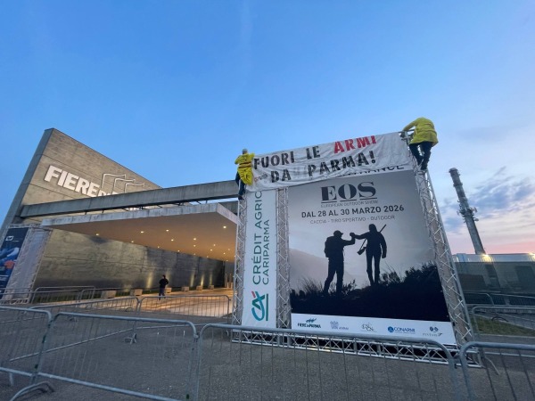 Azione Extinction Rebellion a Parma | EOS | 28 - 30 marzo 2026