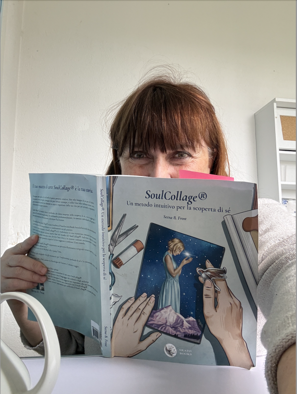 Marisandra Lizzi, autrice di Lettera a Jeff Bezos e fondatrice di Mirandola Comunicazione