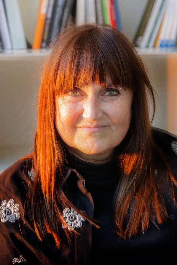 Marisandra a Iperstizioni | disobbedire al presente per immaginare il possibile