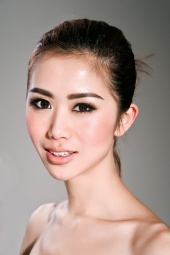 陈露             Lulu  Chen